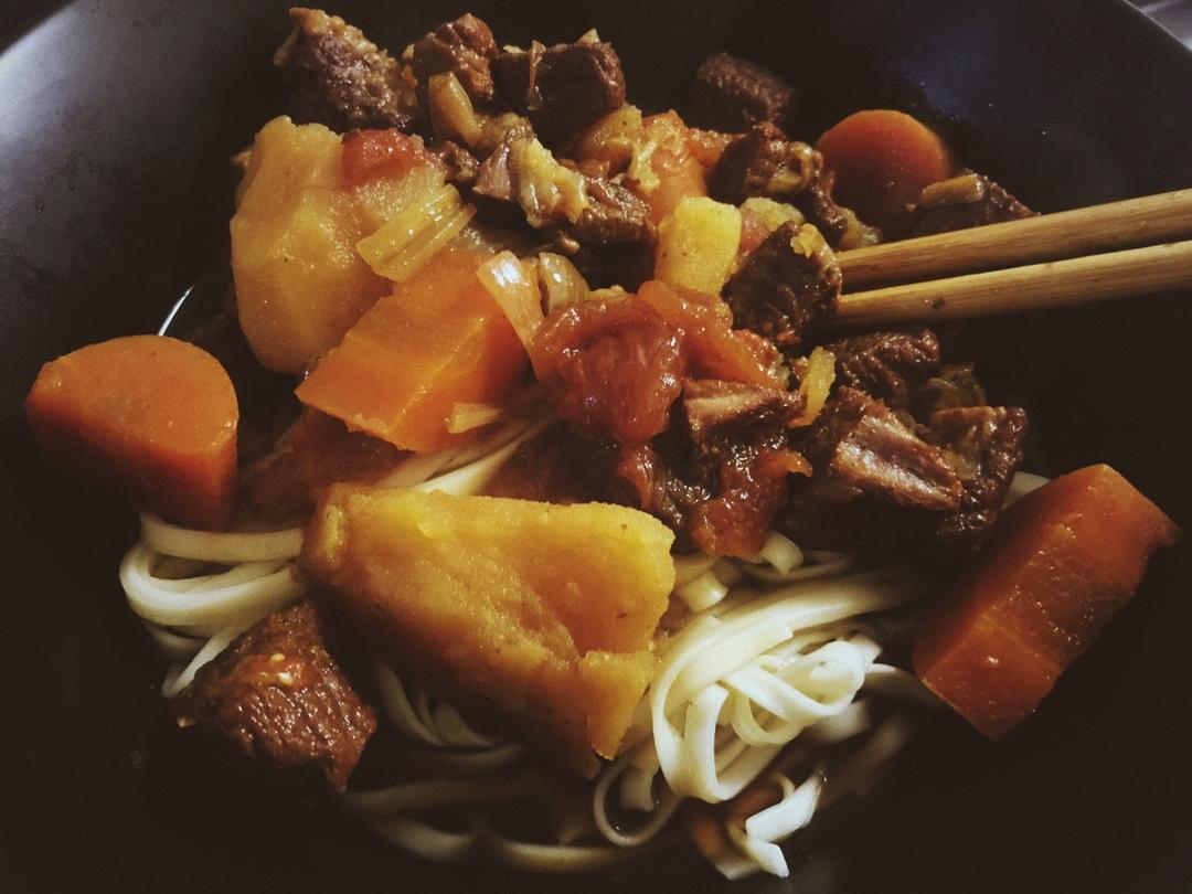 番茄土豆炖牛腩