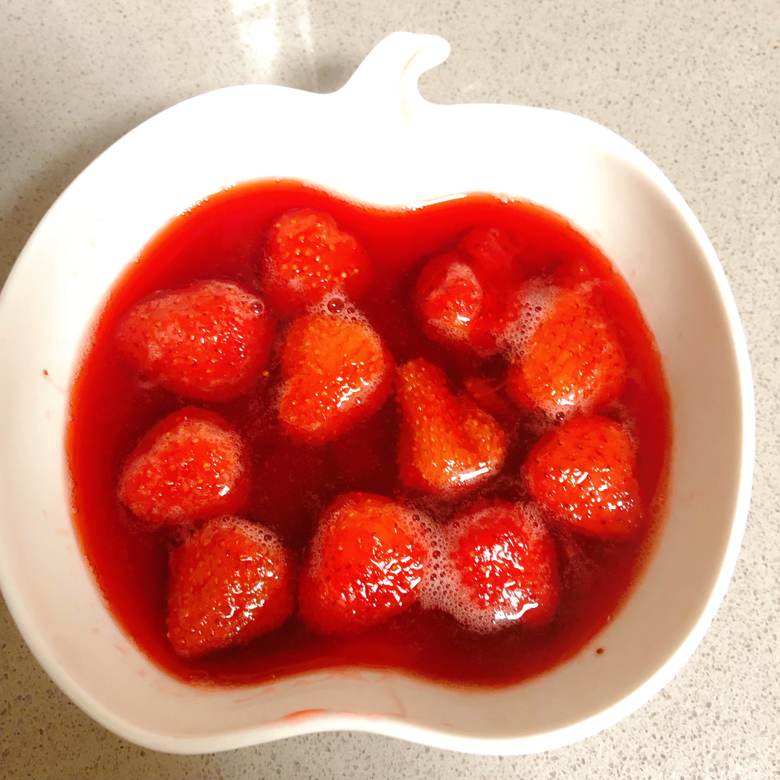 草莓🍓甜汤的做法