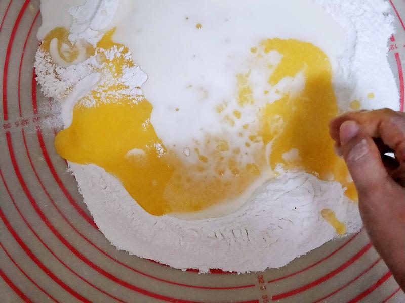 纯奶手撕吐司的做法 步骤1