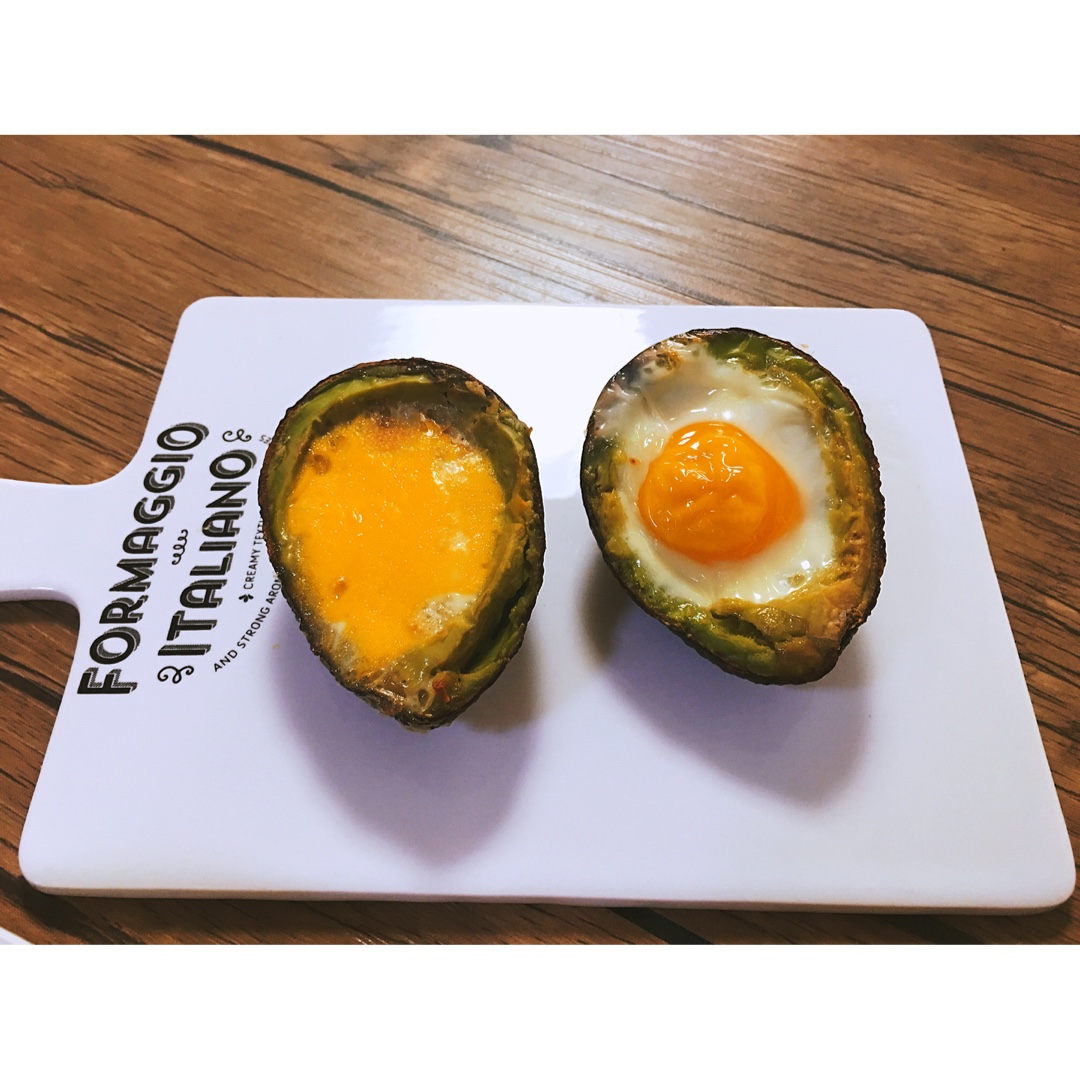 牛油果窝蛋
