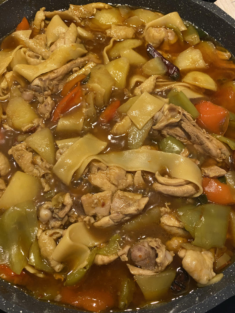 新疆特色大盘鸡（附加皮带面做法）