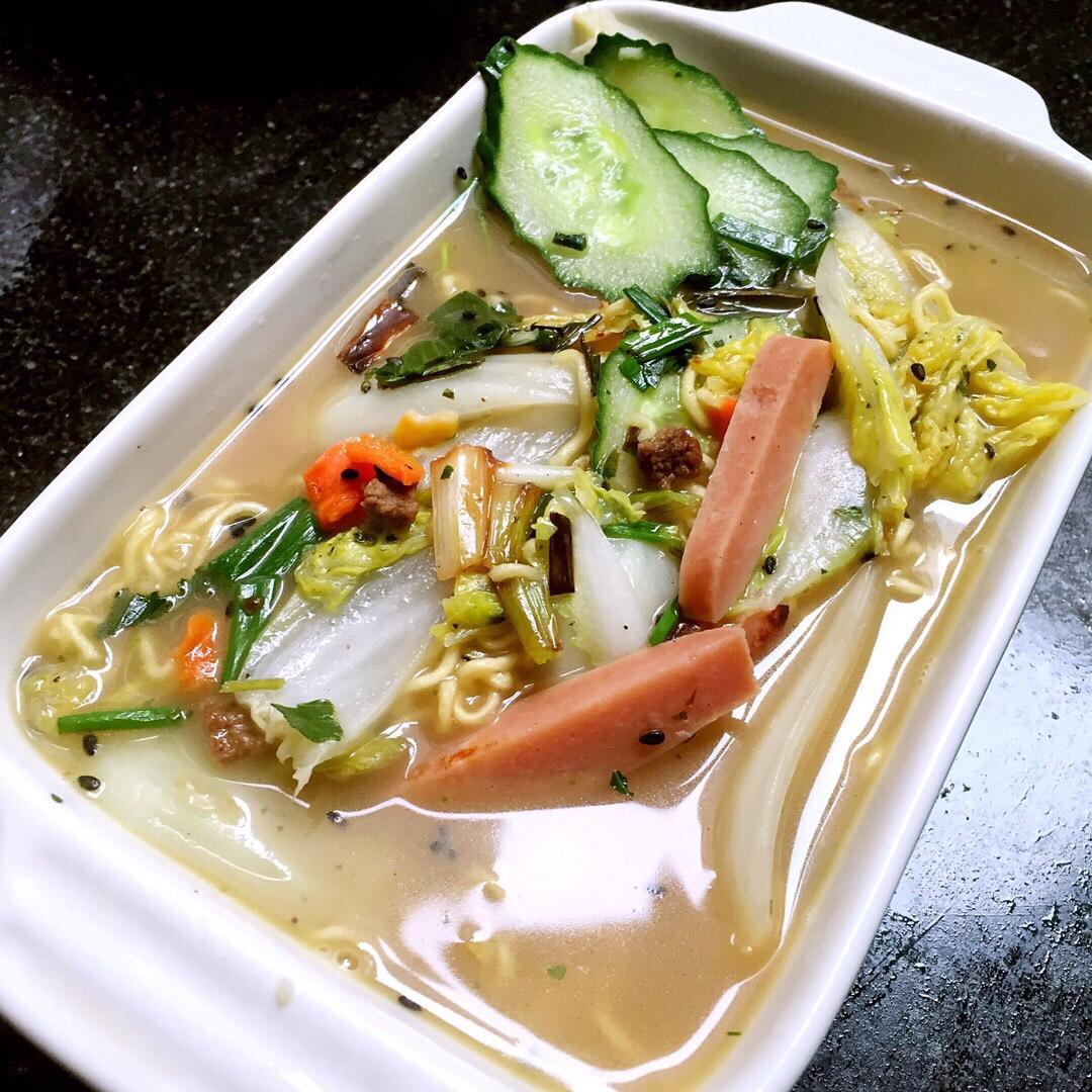 满足食欲的深夜秘密 森系浓香泡面