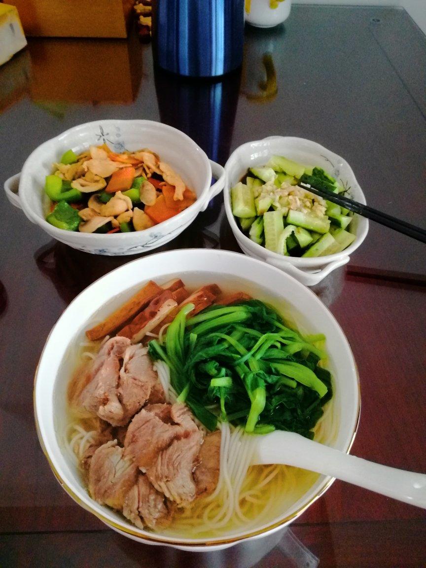 红烧牛肉面