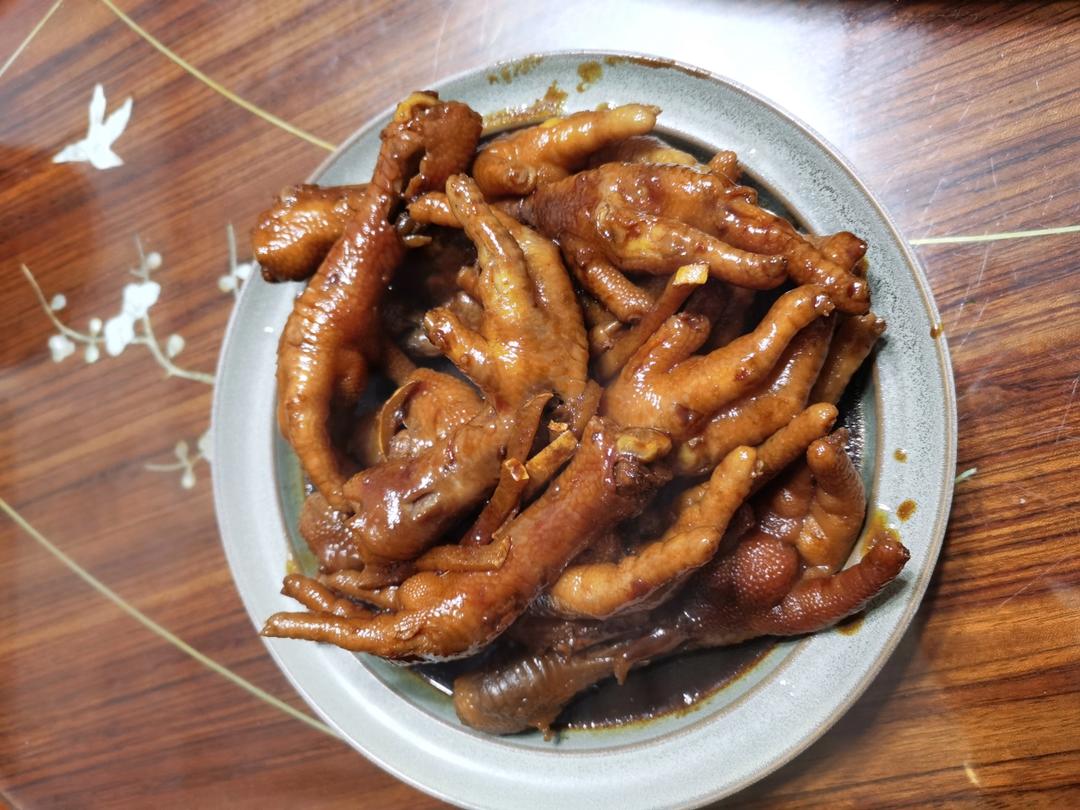 奥尔良烧烤酱鸡爪