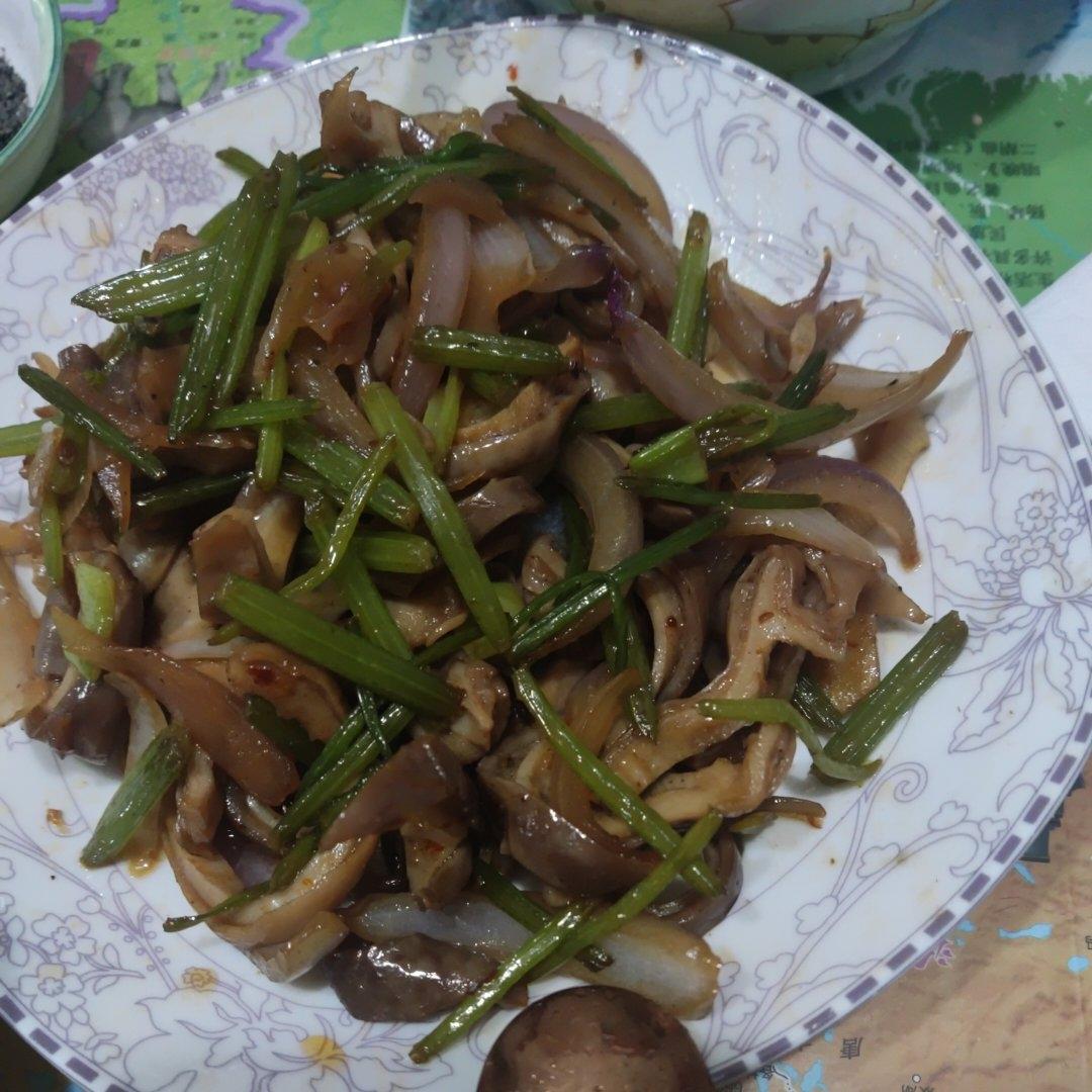 干锅猪肚