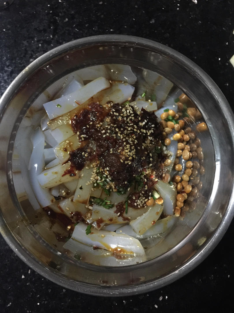 加勒比de月光做的家常美味自制凉粉