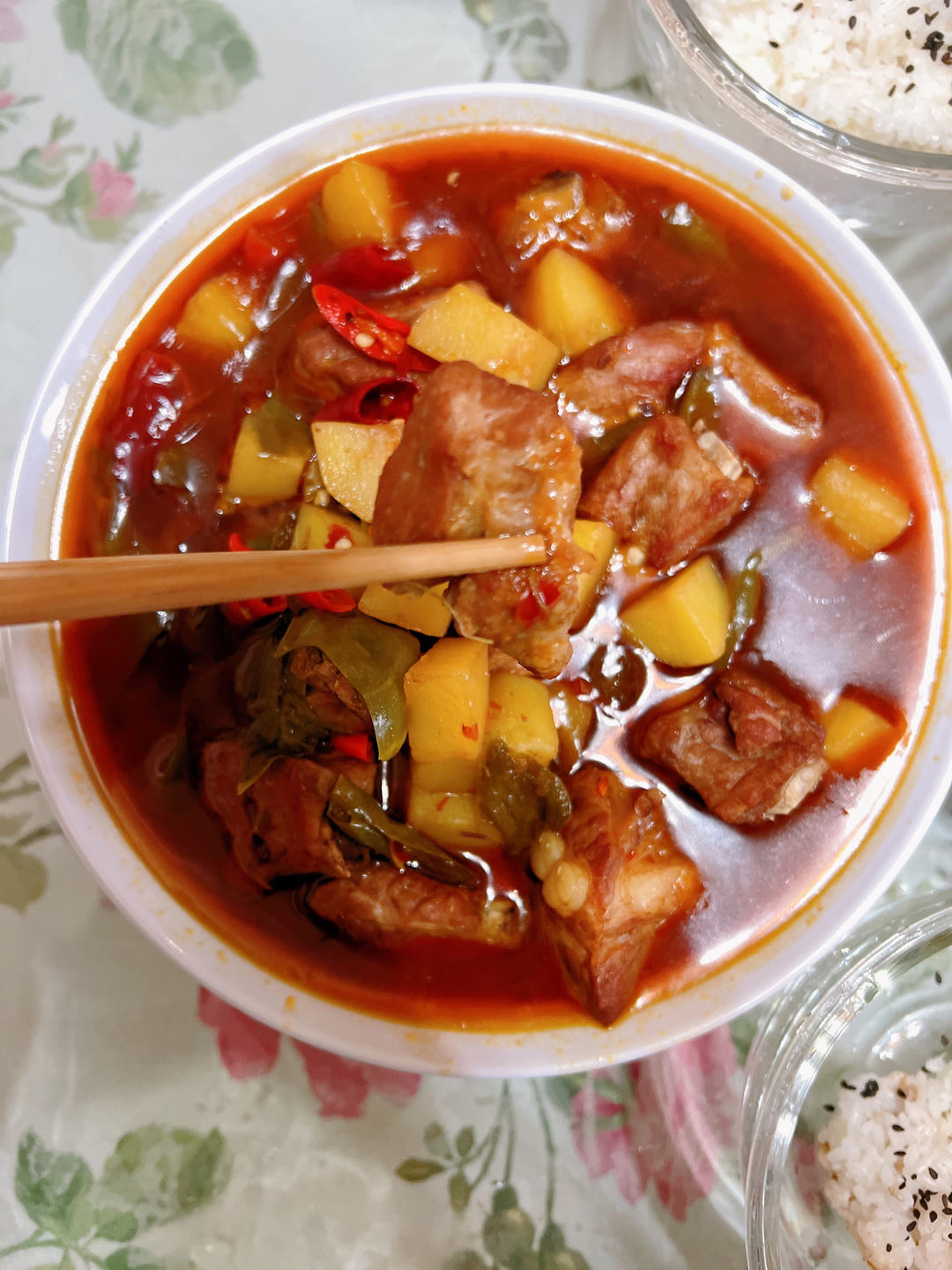 土豆烧排骨