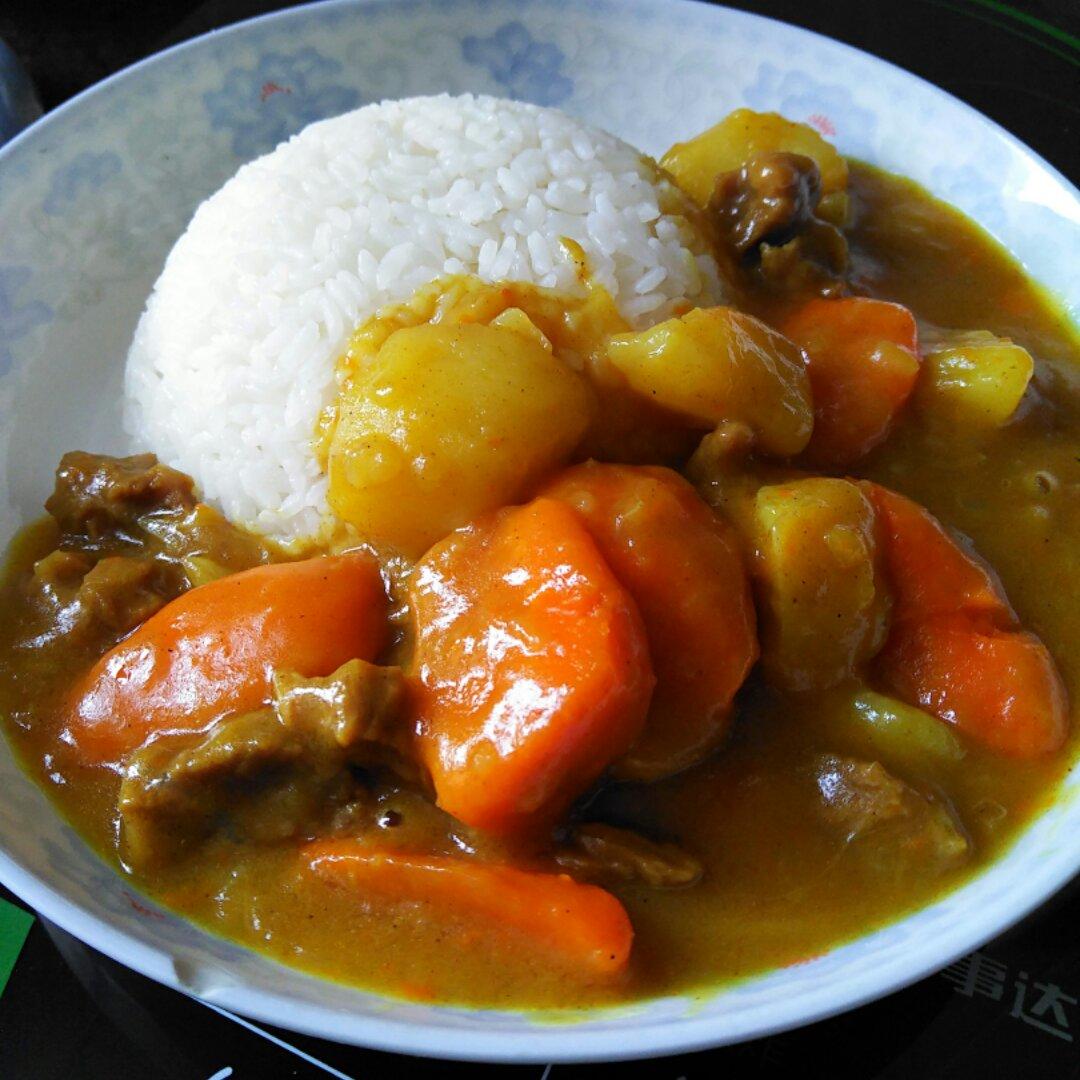 咖喱牛肉饭