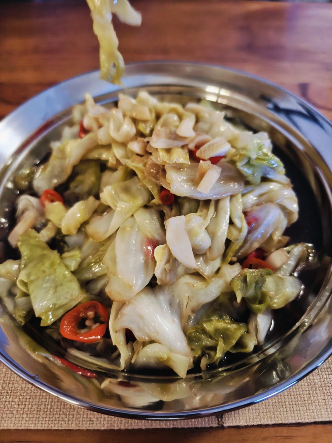 ❗拿肉都不换的手撕包菜，5分钟快手家常菜🔥