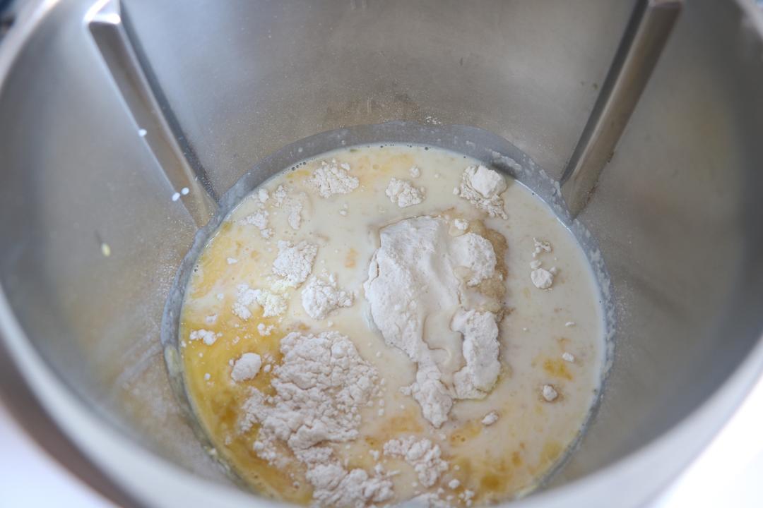 纯奶手撕吐司的做法 步骤1