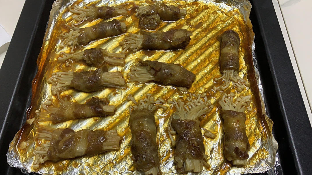 懒人超快手烤箱菜‼️堪比日料店的‼️金针菇肥牛卷