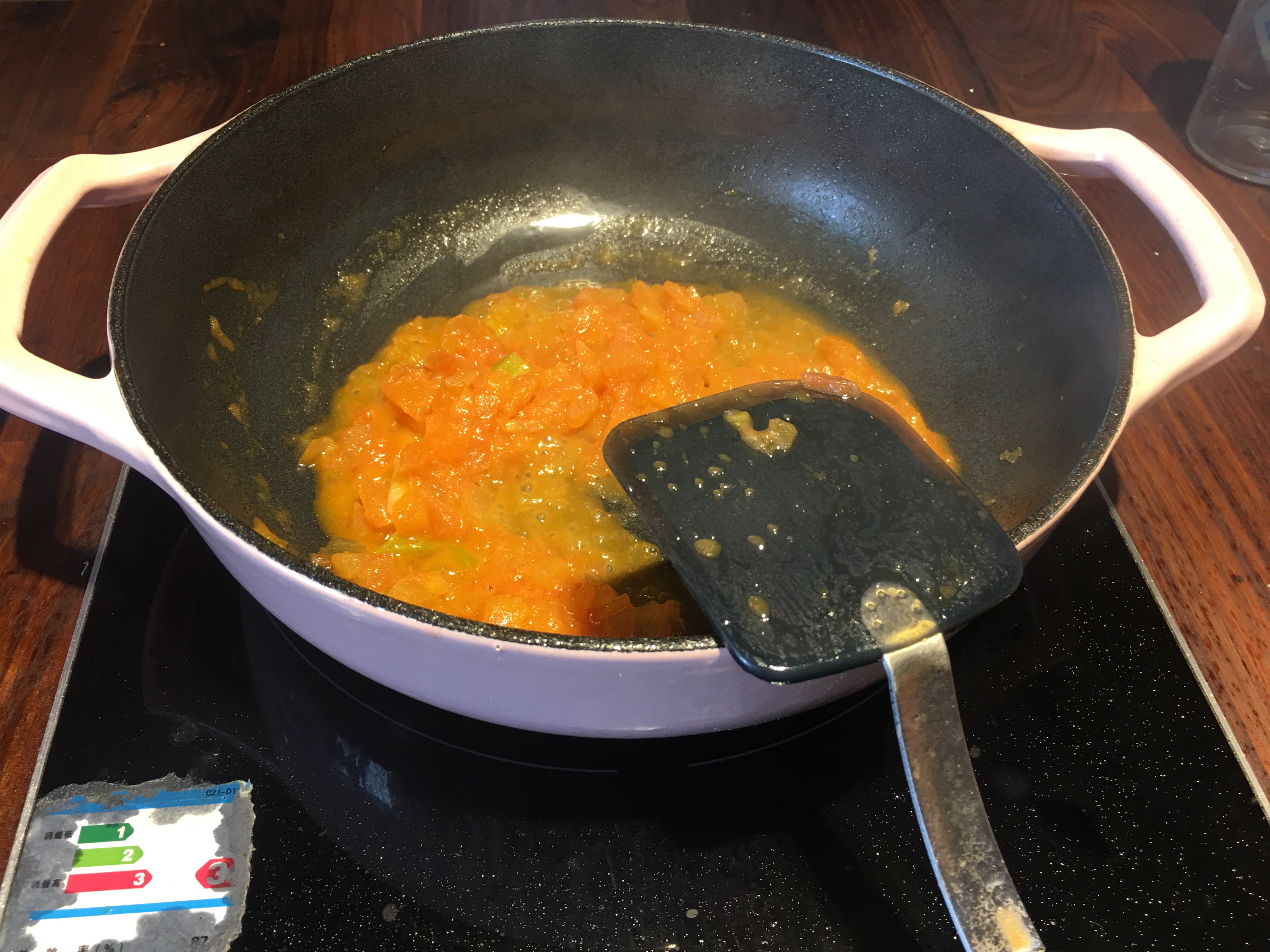 金孚顿珐琅锅番茄牛腩煲的做法 步骤6