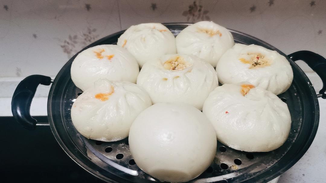 鲜肉包子