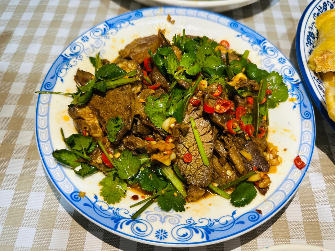 丈母娘吃了都夸的凉拌香菜牛肉