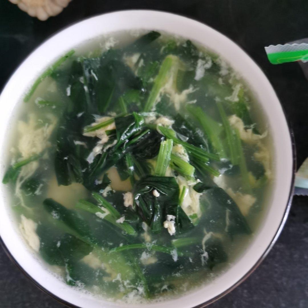 菠菜鸡蛋汤