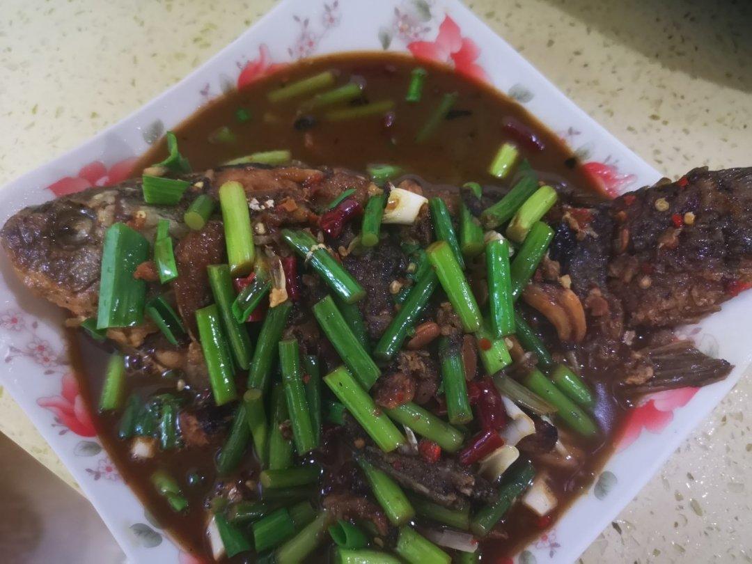 红烧鲫鱼