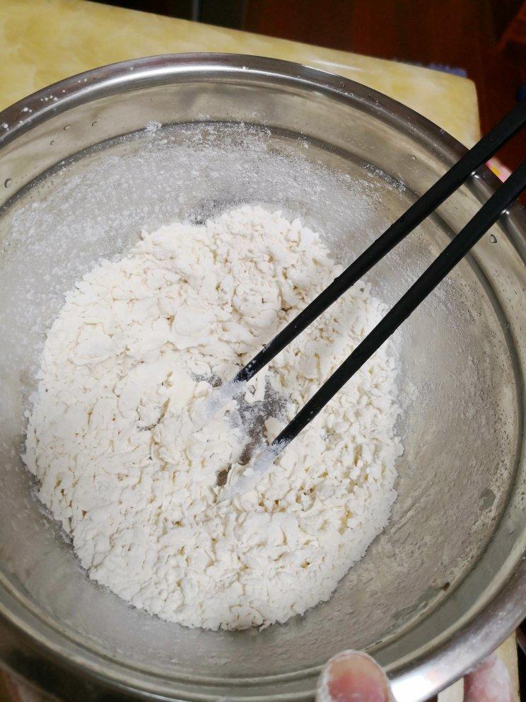 超松软的奶香葱油花卷
