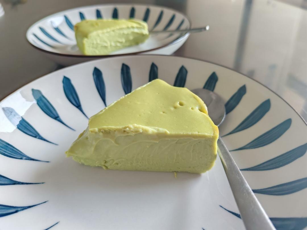 搅一搅就成功的开心果巴斯克芝士蛋糕！