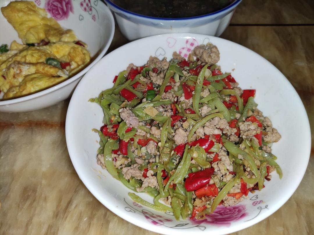 辣炒眉豆肉丝