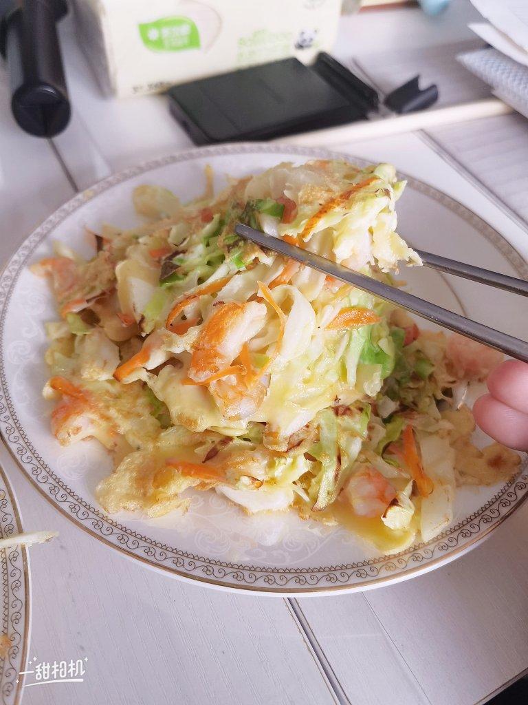 能让孩子吃很多蔬菜的卷心菜饼