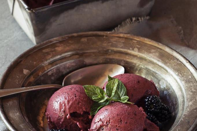 低脂超顺滑梅果无蛋冰淇淋的做法