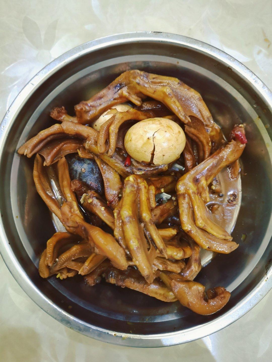 超级简单（卤鸭爪）