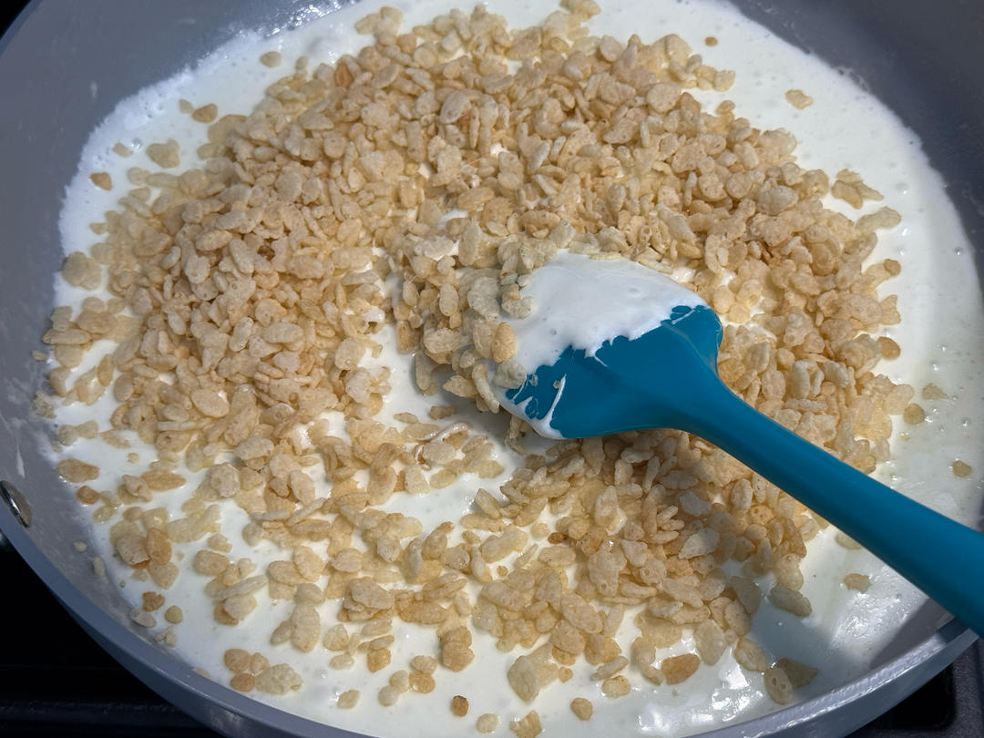 黄金荠蓝籽棉花糖脆米花
