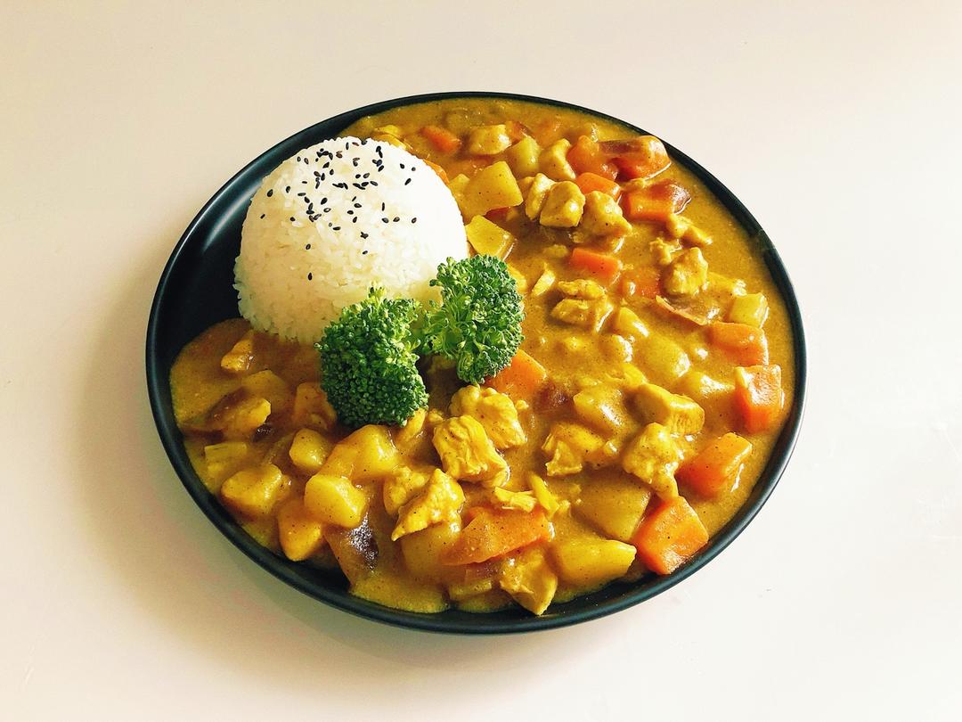 零失败日式咖喱鸡肉饭！！最正宗日本家庭做法！简单又好吃！