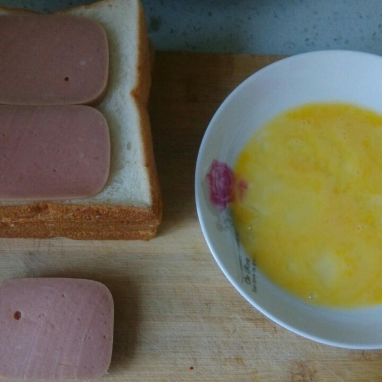 简单早餐——切片面包的做法 步骤2