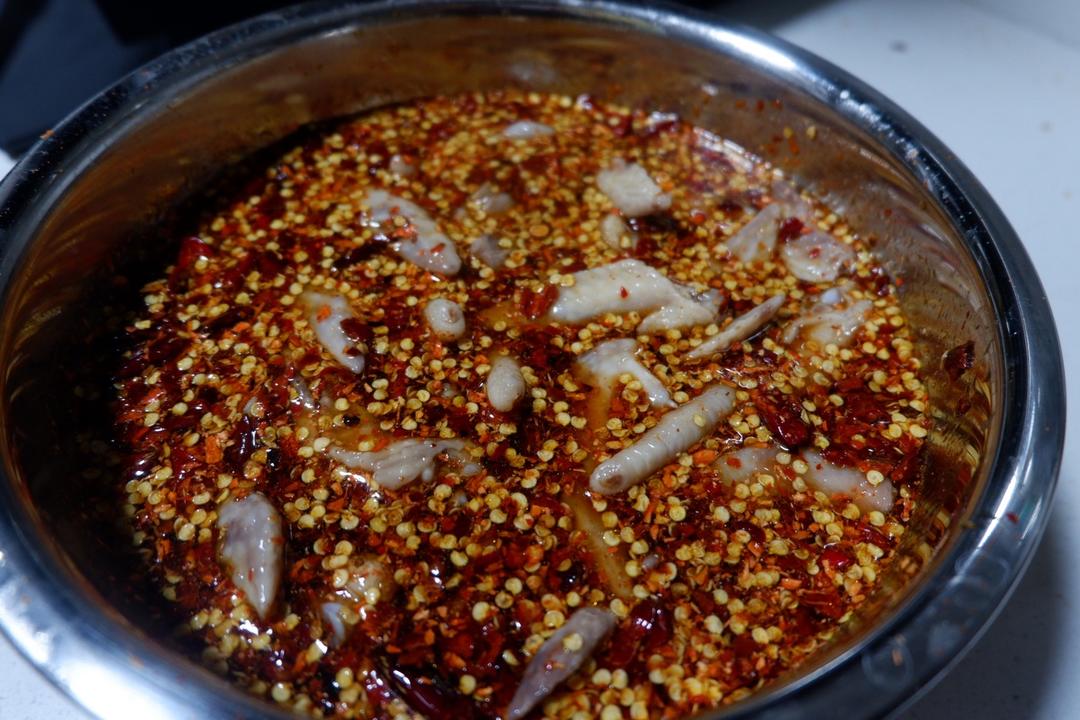 胡辣壳鸡爪
