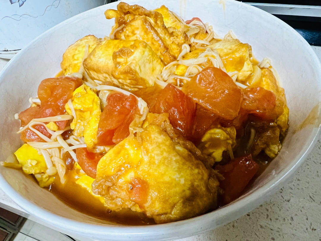 减脂餐—番茄金针菇焖豆腐