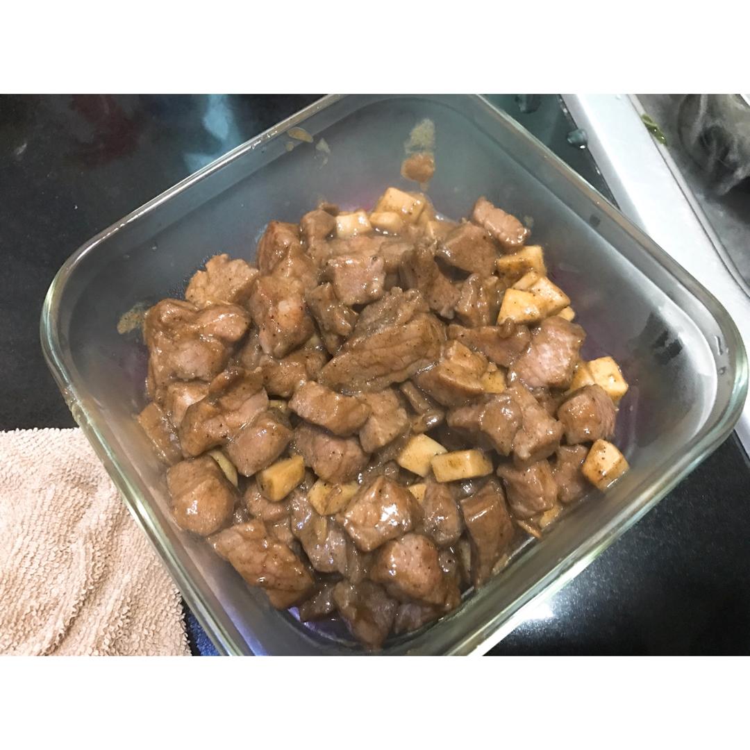 黑椒杏鲍菇牛肉粒