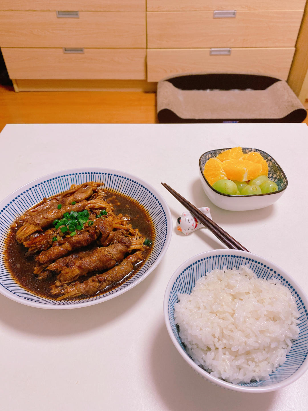 【金针菇肥牛卷】