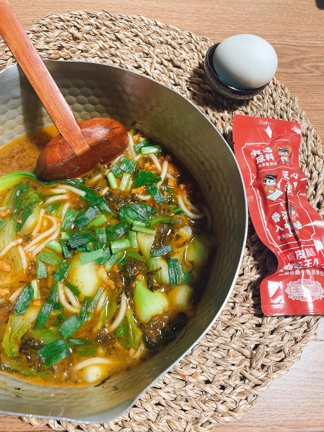 昭通肉酱米线