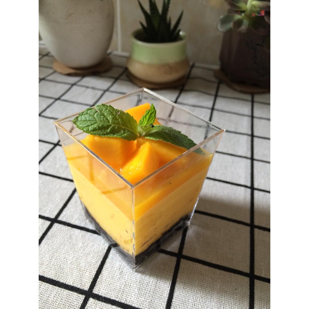 芒果慕斯蛋糕