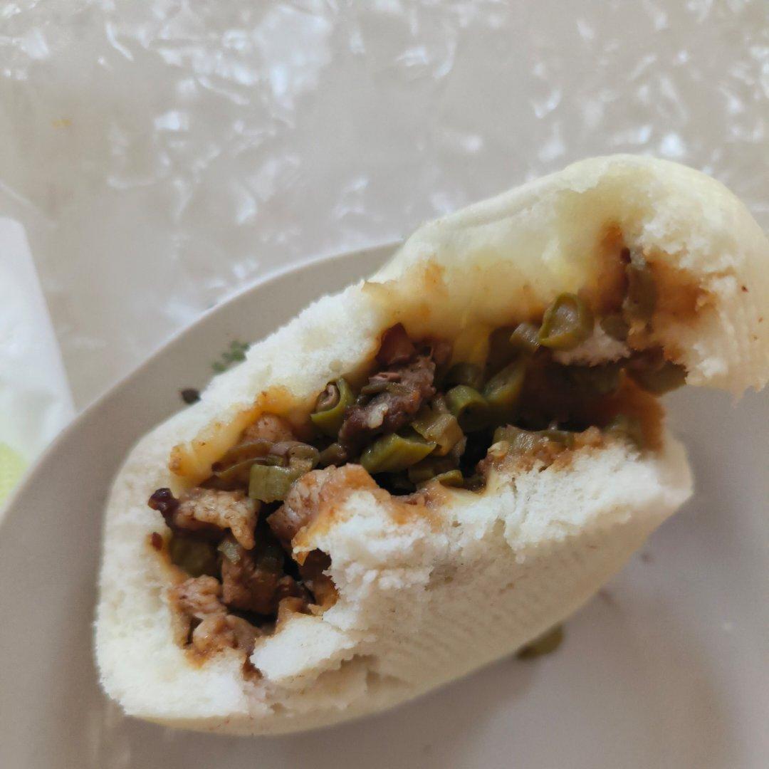 豆角酱肉包子
