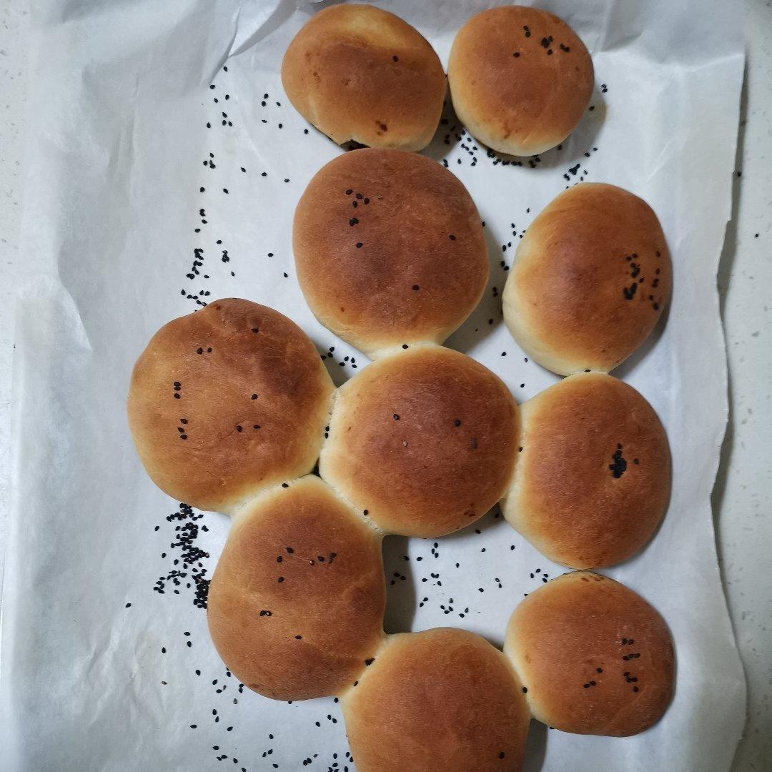 面包不够松软？来试试不一样的超软红豆包