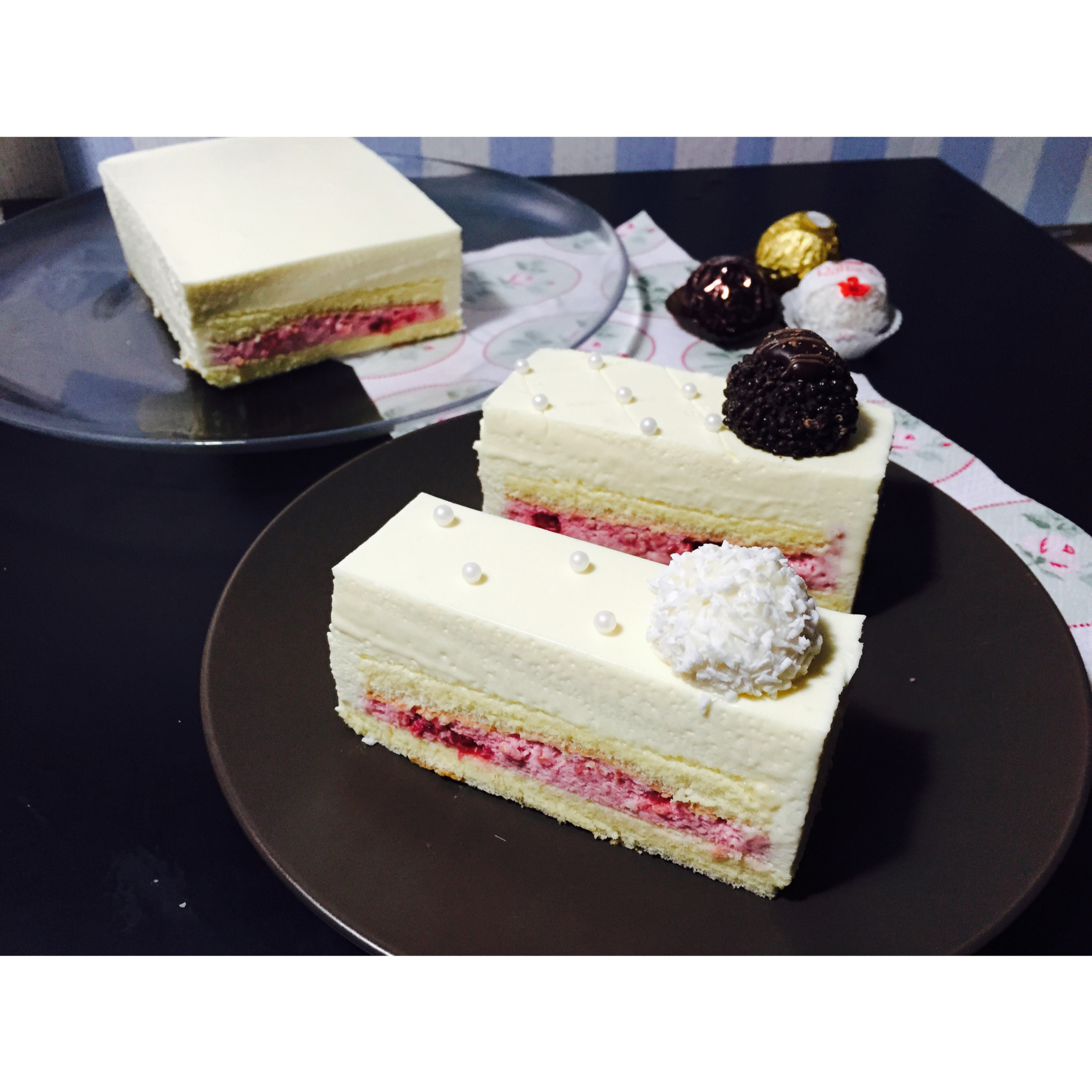 ilse 白巧克力&树莓慕斯蛋糕（视频菜谱）