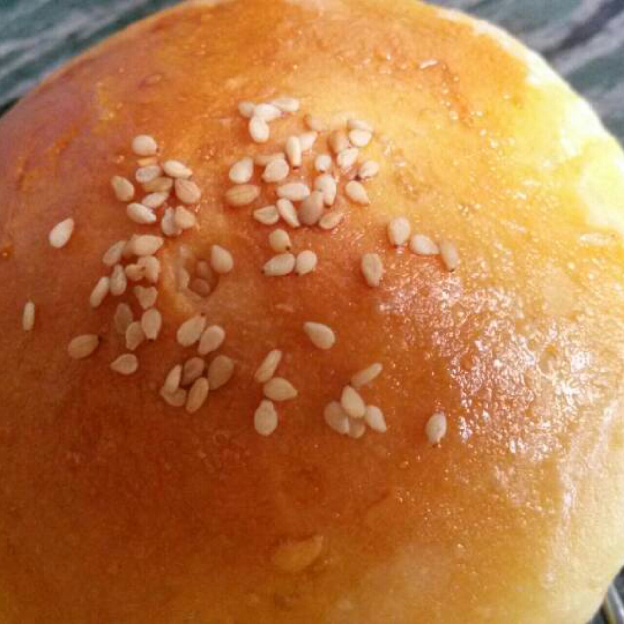 大人小孩都爱不释口的【蜂蜜牛奶小餐包】