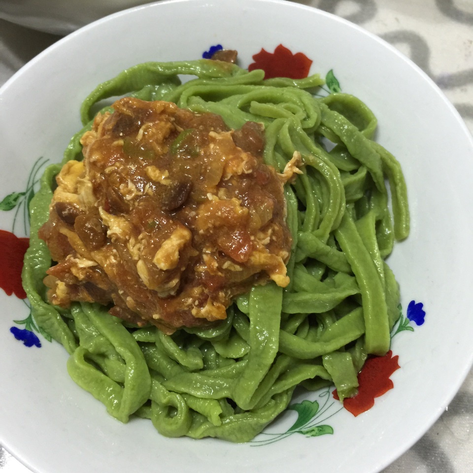 营养菠菜面