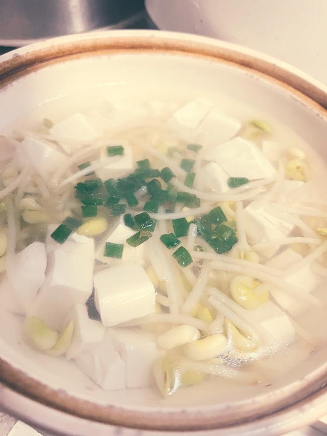 零厨艺小白菜谱——黄豆芽煮豆腐汤的做法