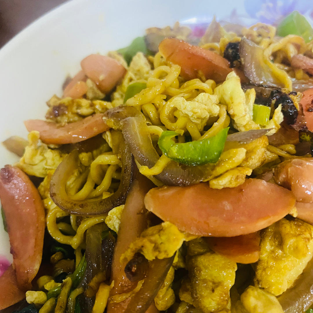 🍜泡面神仙吃法❗️巨销魂的鸡蛋火腿炒泡面