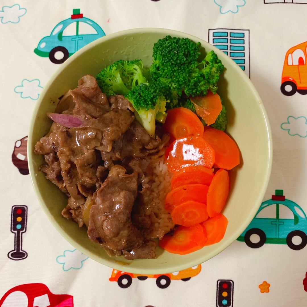 秒杀吉野家的牛肉饭