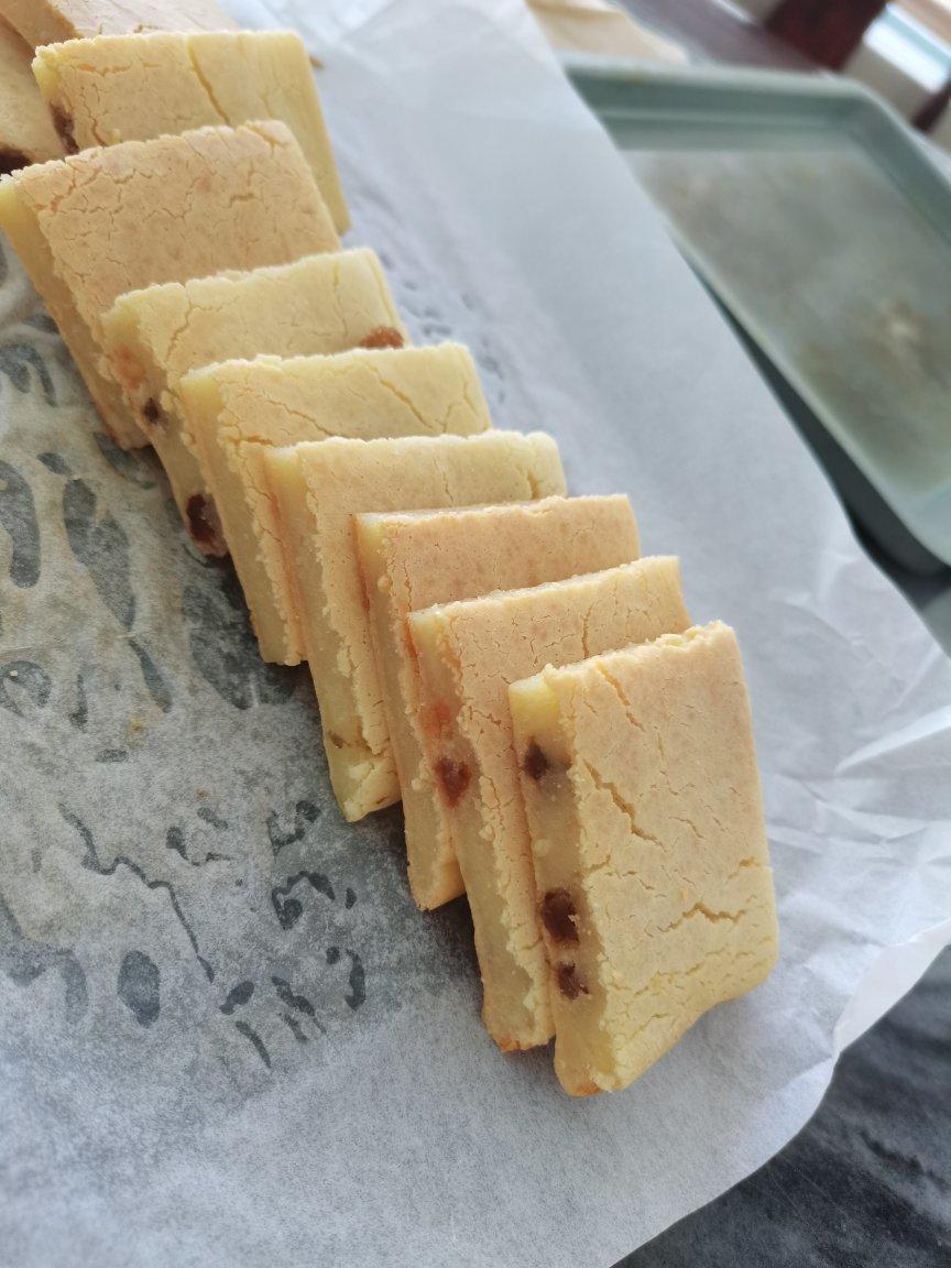 🔥免揉面❗️葡萄干烤年糕～外酥里糯