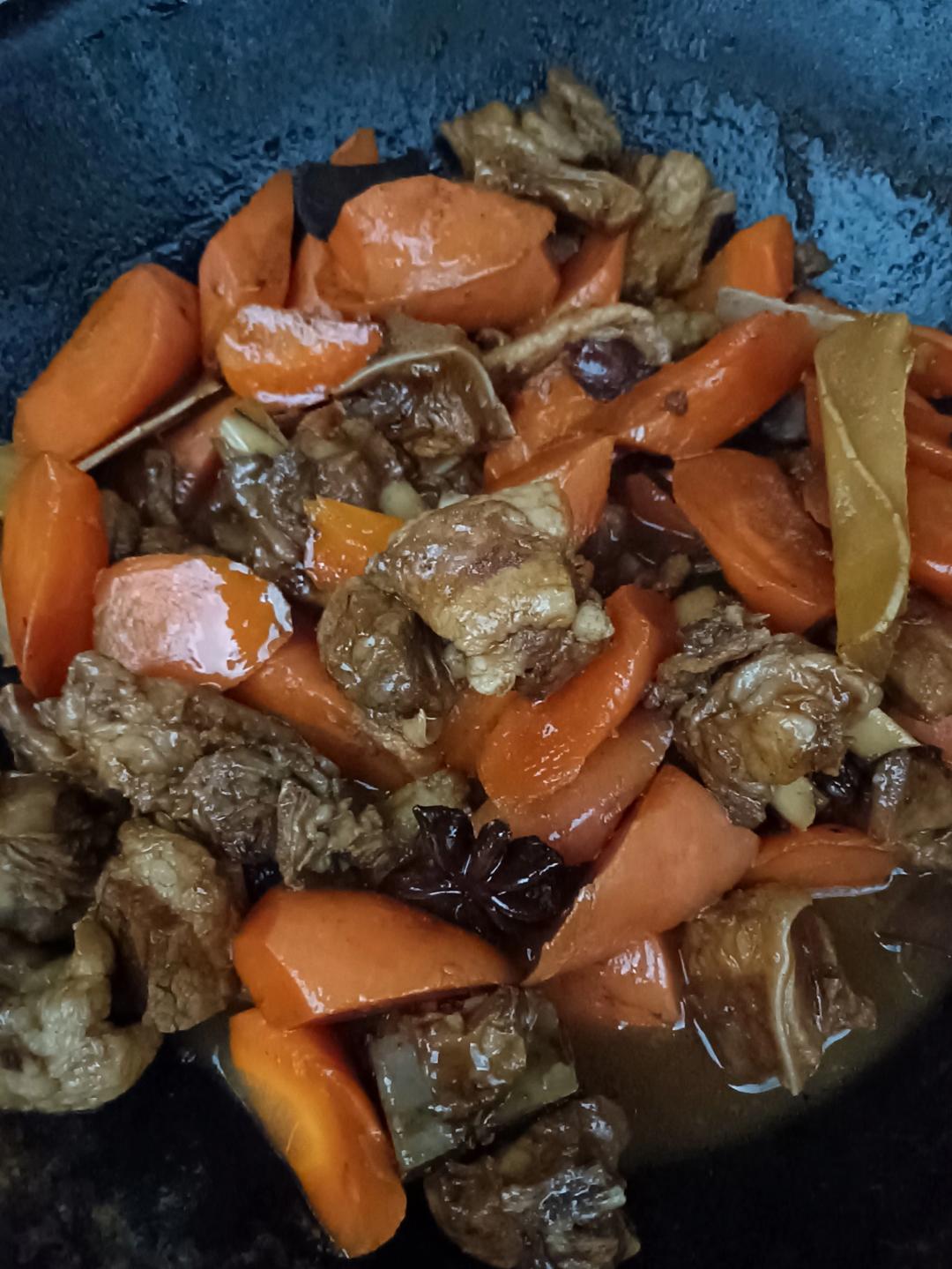 红烧羊肉炖胡萝卜
