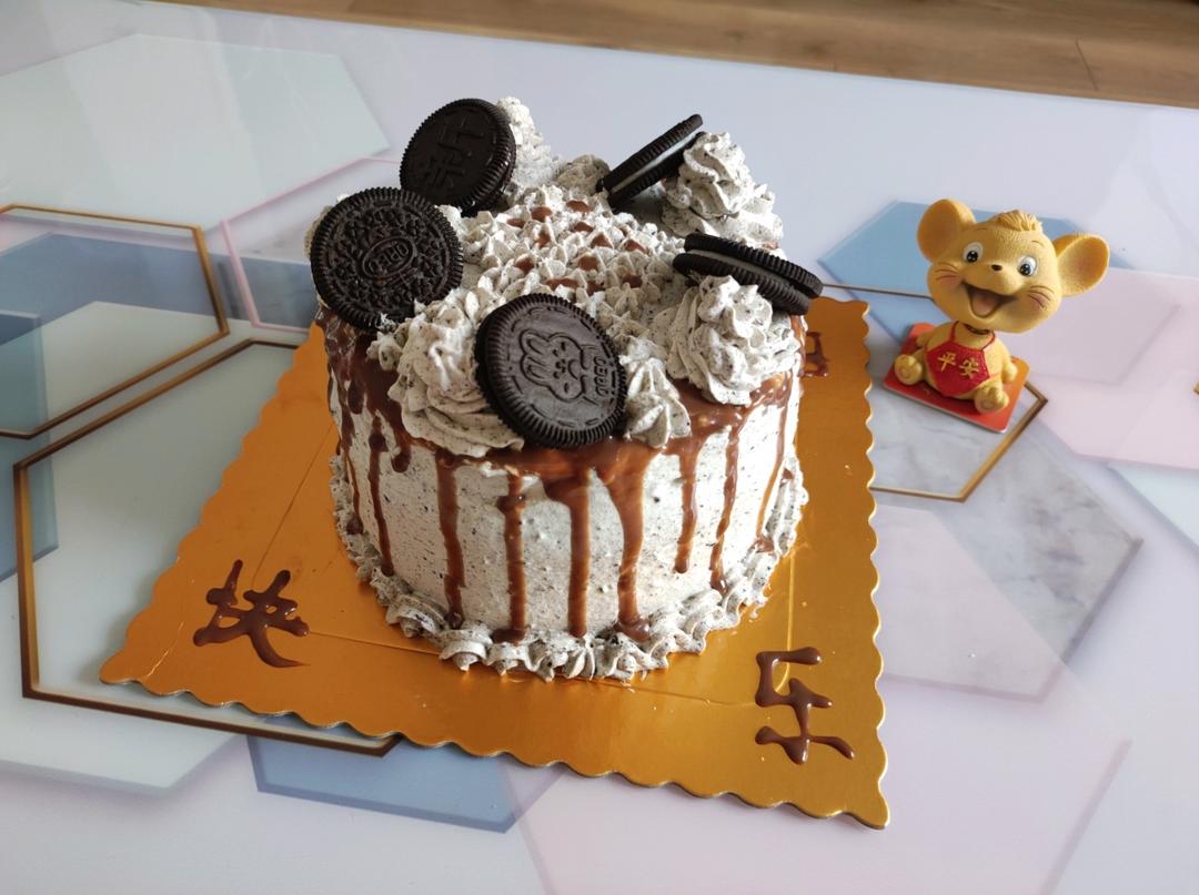 私房烘焙｜奥利奥淋面生日蛋糕
