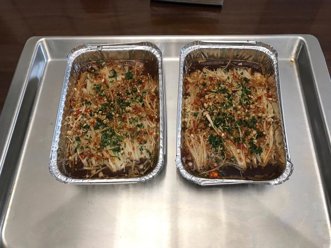 蒜蓉烤金针菇（烤箱版）