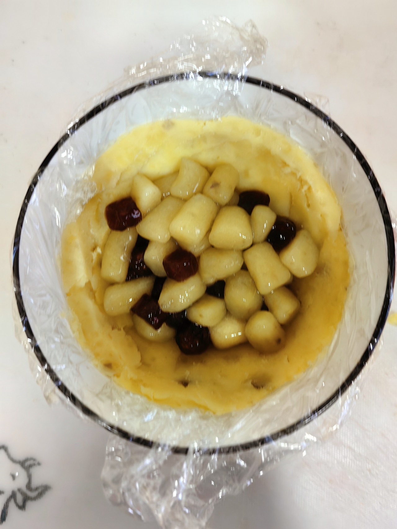 今日早餐：红薯麻薯爆浆蛋糕，生菜虾仁紫菜鸡蛋汤的做法 步骤3