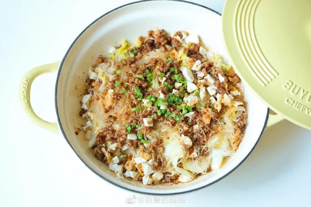 北鼎焖焗锅食谱｜咸蛋肉末焗娃娃菜的做法