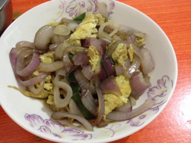 洋葱炒鸡蛋